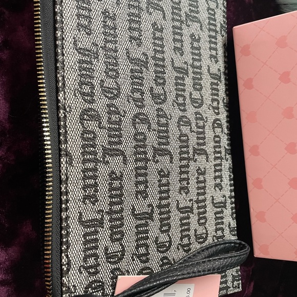 ✅✅✅✅SOLD ✅✅✅✅✅✅✅✅JUICY COUTURE WRISTLET  NEW AUTHENTIC - Picture 3 of 10